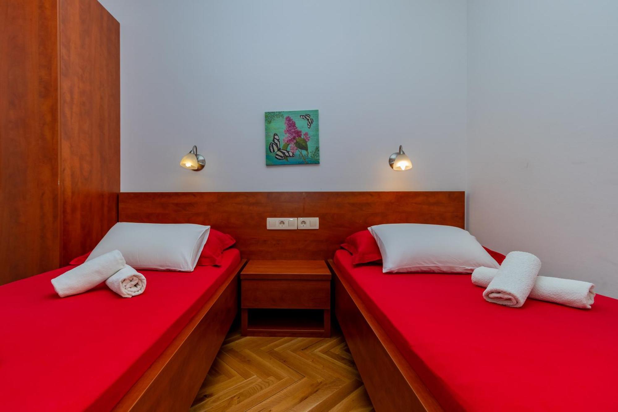 Marusici  Luxury Apartments Villa Opera מראה חיצוני תמונה